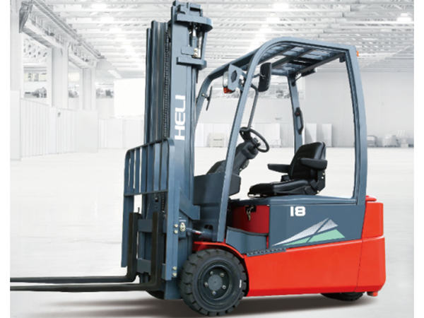 叉車(chē)的安全管理規定